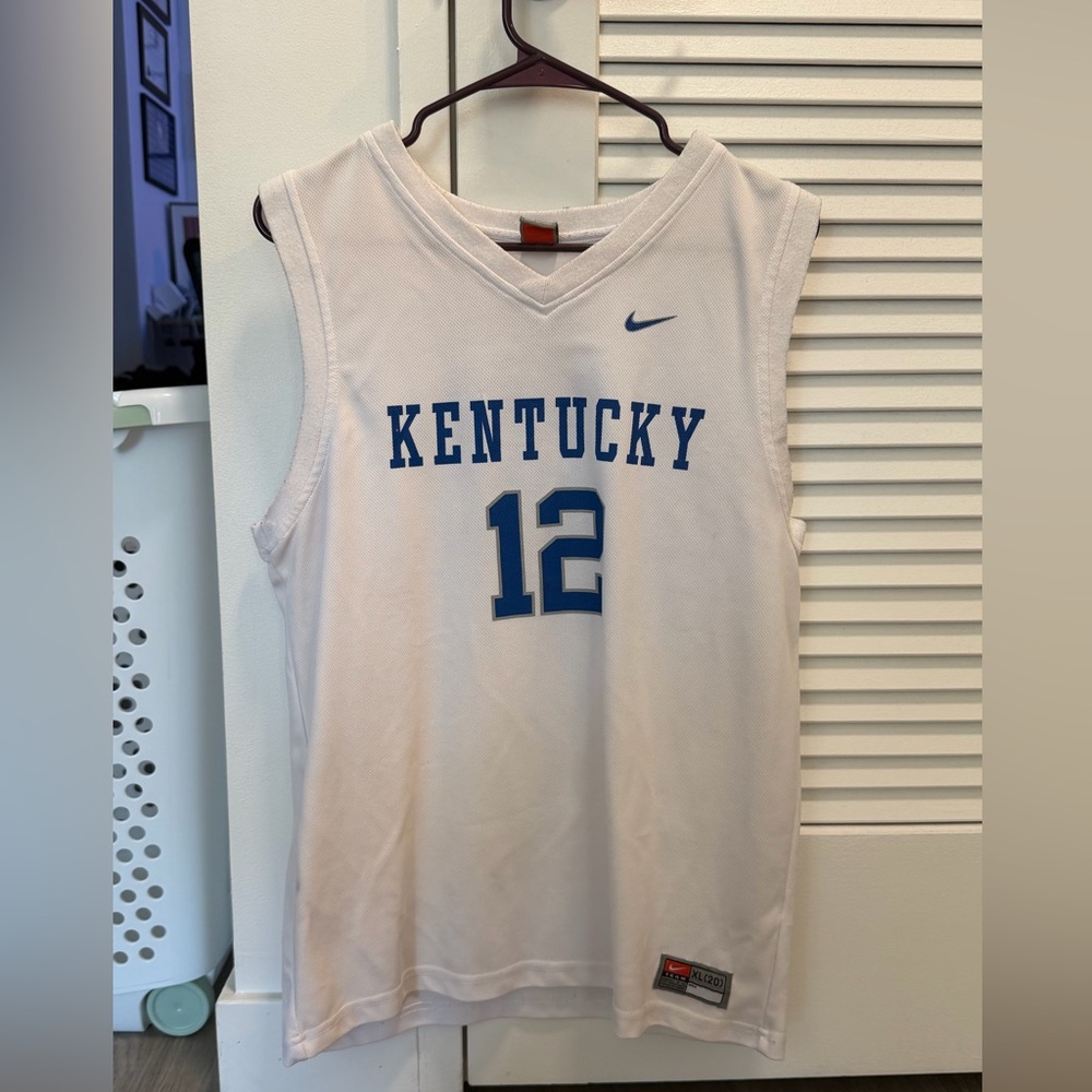 Nike Men's Classic White Jersey
